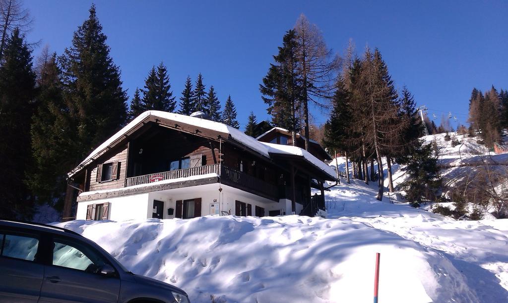 Fichtenblockhuette Sonnenalpe Nassfeld Exterior foto