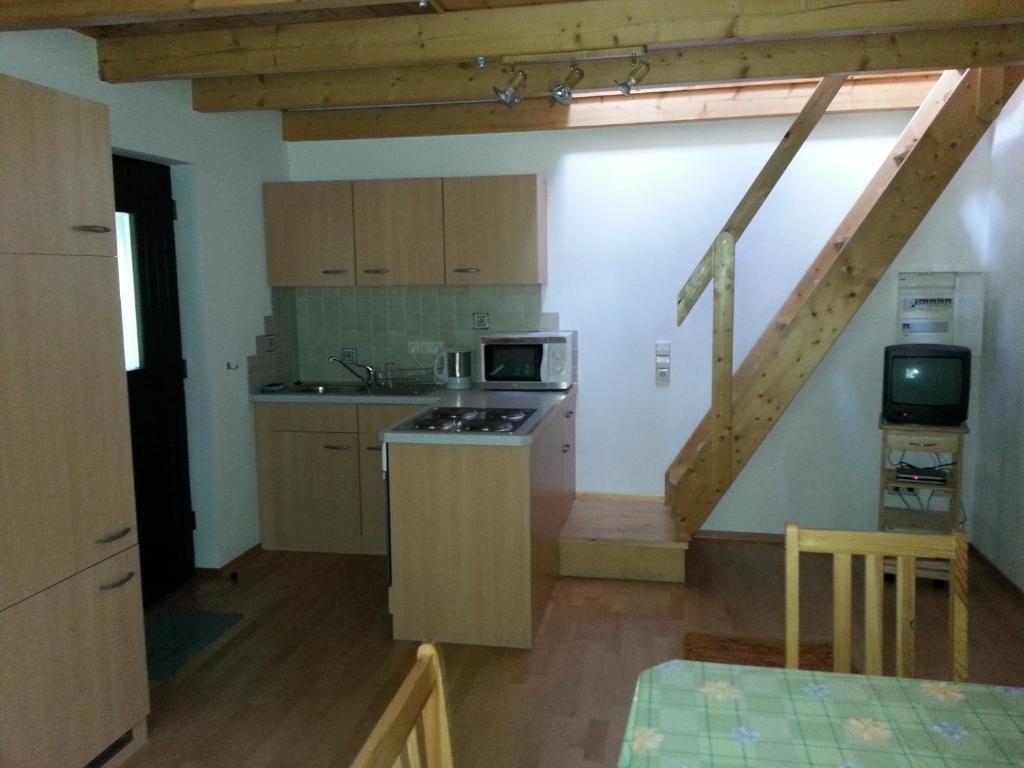 Fichtenblockhuette Sonnenalpe Nassfeld Quarto foto