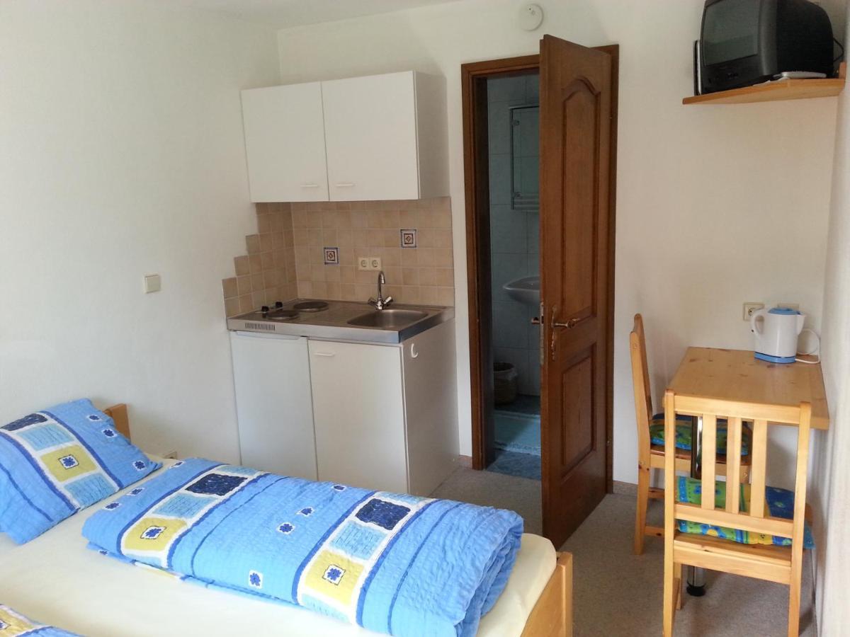 Fichtenblockhuette Sonnenalpe Nassfeld Quarto foto